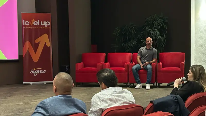 Hispanic — Level Up — Convención Corporativa & Branding de Sede · foto 2